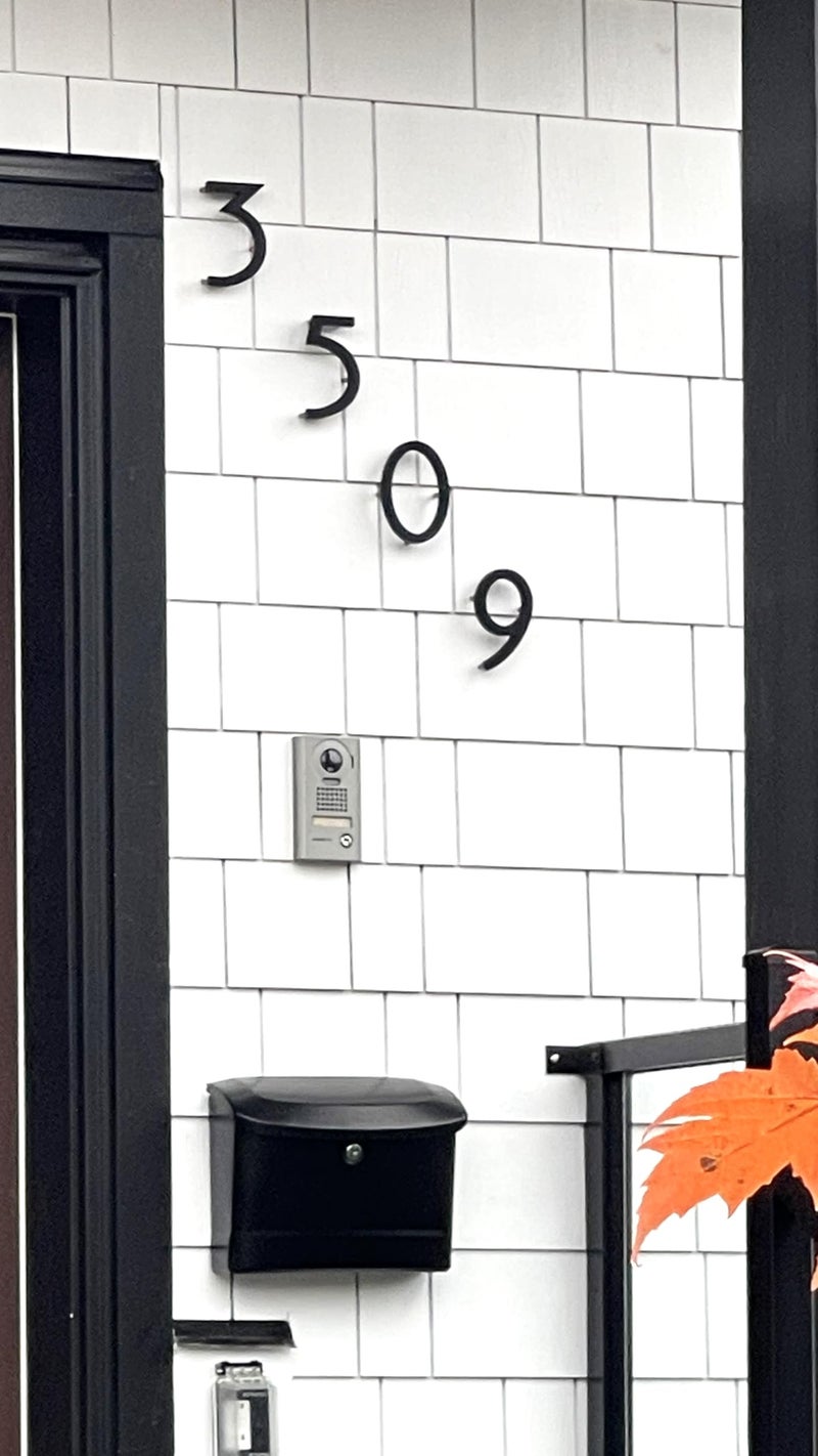 NACH Floating House Numbers, 6 inch Aluminum Black House Numbers for Outside - Number 7, Door Numbers with Mounting Hardware - Image 4